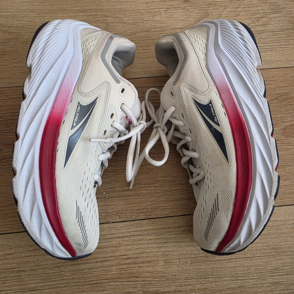 Altra Via Olympus Running Shoes 7.5
